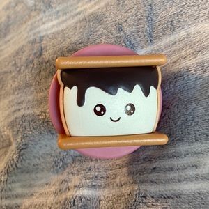 Bath and Body Works S’more air freshener holder